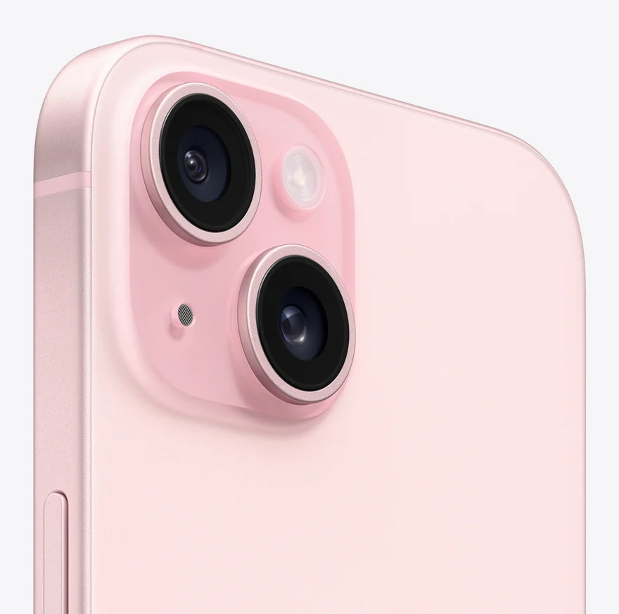 Камеры iPhone 15 крупным планом